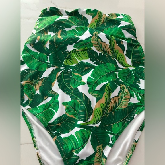 LOVE and SPORTS one piece strapless halter swimsuit tropical vacation 12/14 EUC - Picture 6 of 15